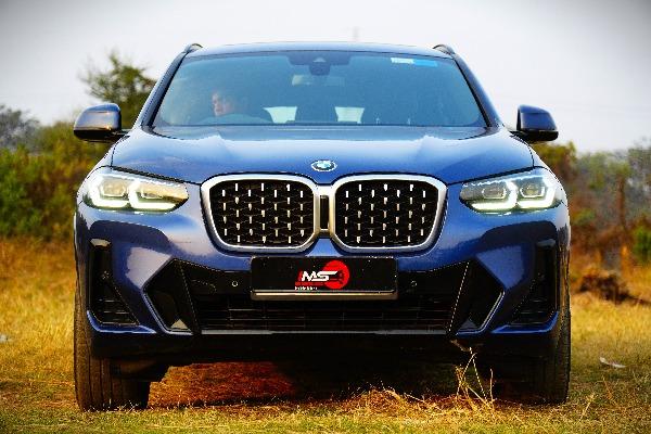 BMW X4 xDrive30i M Sport Shadow Edition